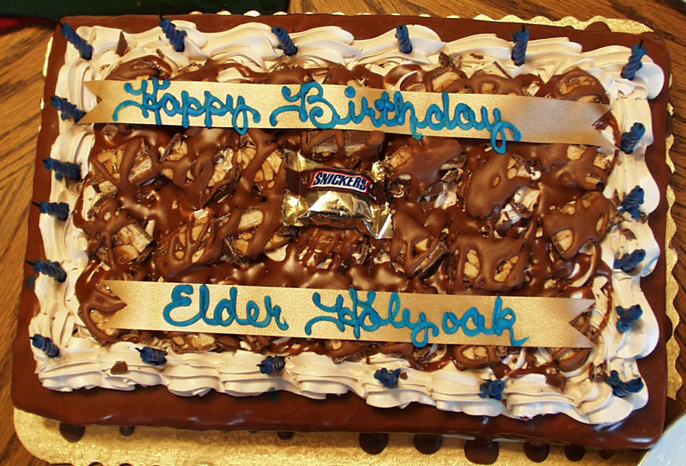 holyoakbdcake.jpg